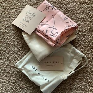 NWT lark & Ives hair scarf set